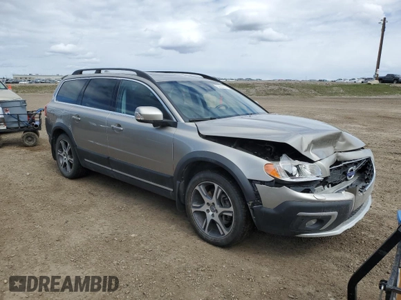 2014 Volvo XC70 T6 with VIN YV4902BZXE1180004, listed as a Copart auction lot 52822974 with 190,631 mi miles and Salvage Title. Bid and sale history available at DreamBid. Image 4.