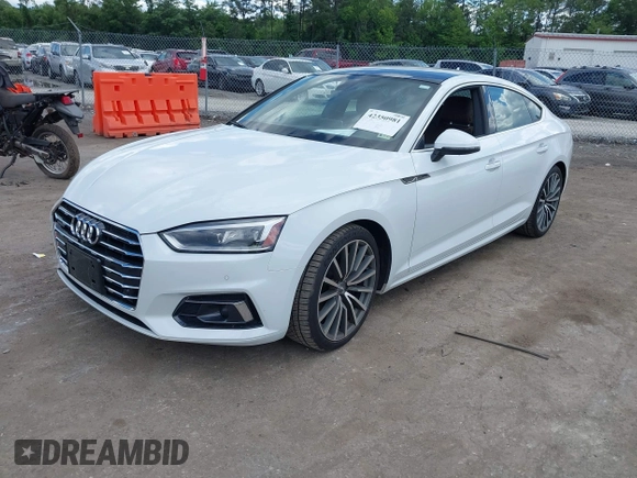 2018 Audi A5 Sportback Prestige z VIN WAUCNCF53JA018391, wystawiony jako IAAI lot #42350981 z przebiegiem 64 620 mil mil oraz . Historia ofert i sprzedaży dostępna na DreamBid. Obrazek 2.