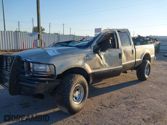 2001 Ford Super Duty F-250 XL with VIN 1FTNW21F61EC35820, listed as a IAAI auction lot 40466765 with 98,316 mi miles. Bid and sale history available at carsss.com. Image 2.