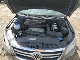 2011 Volkswagen Tiguan S z VIN WVGAV7AX9BW511129, wystawiony jako Copart lot #51907435 z przebiegiem 134 383 mil mil oraz Czysty tytuł • Clean title. Historia ofert i sprzedaży dostępna na DreamBid. Obrazek 12.