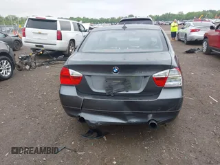 2008 BMW 3 Series 335i z VIN WBAVB73508PA66373, wystawiony jako IAAI lot #42307099 z przebiegiem 121 291 mil mil oraz . Historia ofert i sprzedaży dostępna na DreamBid. Obrazek 17.
