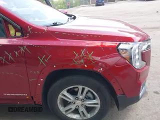 2022 GMC Terrain SLE with VIN 3GKALMEV5NL122116, listed as a IAAI auction lot 42431268 with 31,107 mi miles and . Bid and sale history available at DreamBid. Image 17.