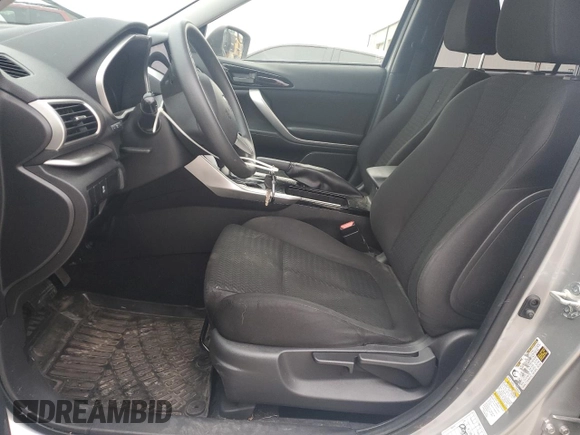 2019 Mitsubishi Eclipse Cross ES z VIN JA4AS3AA2KZ035154, wystawiony jako Copart lot #52603535 z przebiegiem 105 127 mil mil oraz Czysty tytuł • Clean title. Historia ofert i sprzedaży dostępna na DreamBid. Obrazek 7.