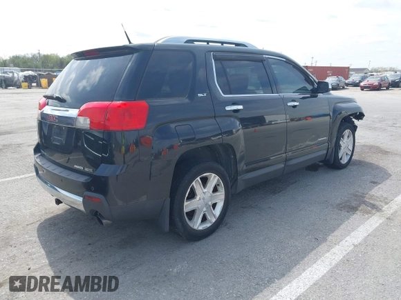 2011 GMC Terrain SLT-2 with VIN 2CTFLXE55B6400343, listed as a IAAI auction lot 41917669 with 202,865 mi miles. Bid and sale history available at carsss.com. Image 4.