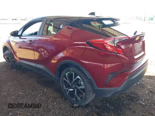 2019 Toyota C-HR XLE with VIN JTNKHMBX8K1032206, listed as a IAAI auction lot 41852134 with 136,107 mi miles. Bid and sale history available at carsss.com. Image 3.