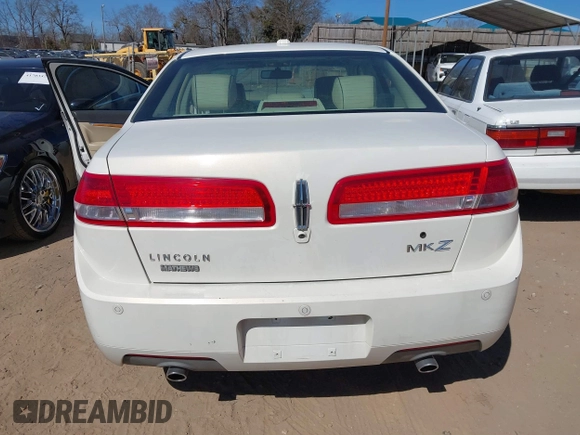 2012 Lincoln MKZ with VIN 3LNHL2GC4CR802198, listed as a IAAI auction lot 41703450 with 107,397 mi miles. Bid and sale history available at carsss.com. Image 6.
