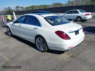 2019 Mercedes-Benz S-Class S 560 with VIN WDDUG8DBXKA490120, listed as a IAAI auction lot 41487687 with 29,414 mi miles. Bid and sale history available at carsss.com. Image 3.