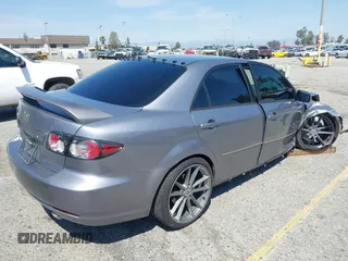 2008 Mazda 6 i Sport VE with VIN 1YVHP80C085M25427, listed as a IAAI auction lot 41991473 with 185,192 mi miles. Bid and sale history available at carsss.com. Image 4.