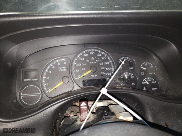 2000 Chevrolet Silverado 1500 with VIN 1GCEK14W8YZ249285, listed as a Copart auction lot 43578745 with 0 mi miles and Salvage Title. Bid and sale history available at carsss.com. Image 9.