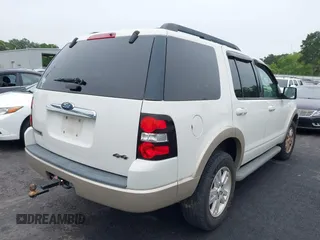 2009 Ford Explorer Eddie Bauer z VIN 1FMEU74E39UA07566, wystawiony jako IAAI lot #42352659 z przebiegiem 175 925 mil mil oraz . Historia ofert i sprzedaży dostępna na DreamBid. Obrazek 4.