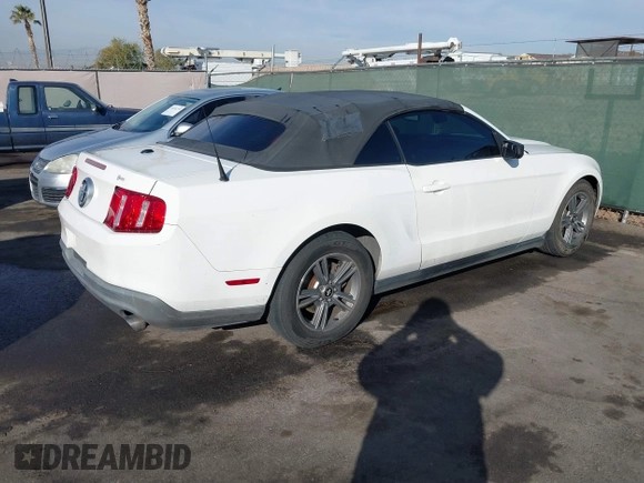 2012 Ford Mustang V6 with VIN 1ZVBP8EMXC5222287, listed as a IAAI auction lot 41478409 with 194,224 mi miles and . Bid and sale history available at carsss.com. Image 4.