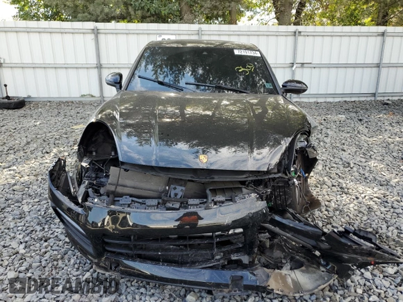 2023 Porsche Cayenne with VIN WP1BA2AY3PDA26700, listed as a Copart auction lot 72191734 with 3,492 mi miles and Salvage title. Bid and sale history available at DreamBid. Image 5.