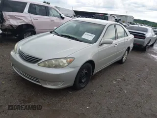 2006 Toyota Camry STD with VIN 4T1BE32KX6U736645, listed as a IAAI auction lot 42495312 with 177,972 mi miles and . Bid and sale history available at DreamBid. Image 2.