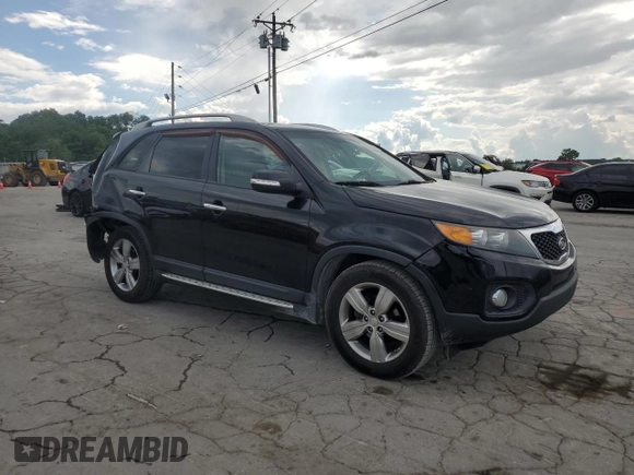 2012 Kia Sorento EX z VIN 5XYKU4A26CG252144, wystawiony jako Copart lot #56290995 z przebiegiem 220 802 mil mil oraz Szkoda całkowita • Salvage title. Historia ofert i sprzedaży dostępna na DreamBid. Obrazek 4.