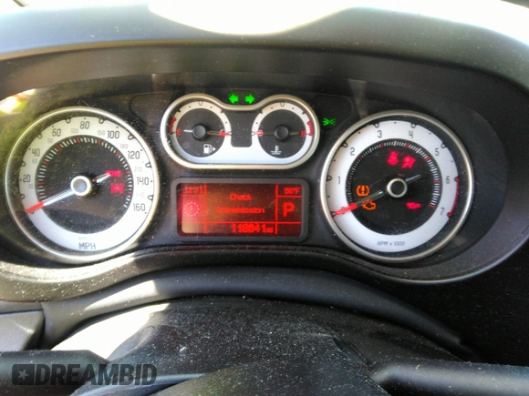 2014 FIAT 500L Lounge with VIN ZFBCFACH3EZ013978, listed as a IAAI auction lot 42005201 with 116,841 mi miles and . Bid and sale history available at DreamBid. Image 7.