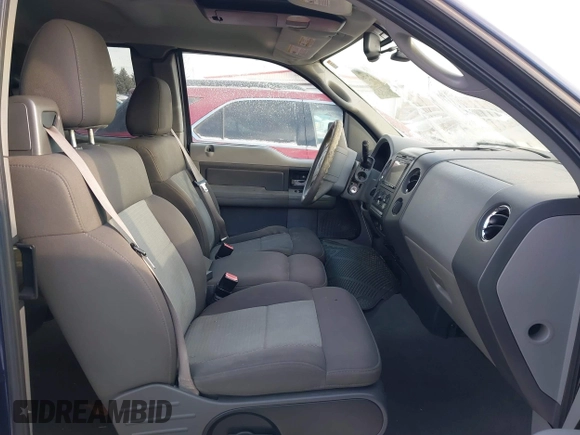 2006 Ford F-150 XLT with VIN 1FTPX14566NA73682, listed as a IAAI auction lot 41395123 with 187,033 mi miles. Bid and sale history available at carsss.com. Image 5.