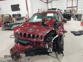 2021 Jeep Cherokee Latitude Lux with VIN 1C4PJMMX1MD131043, listed as a IAAI auction lot 41824130 with 56,414 mi miles and . Bid and sale history available at carsss.com. Image 12.