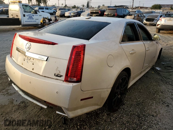 2012 Cadillac CTS-V z VIN 1G6DV5EP2C0116166, wystawiony jako Copart lot #82772654 z przebiegiem Nie podano mil oraz Szkoda całkowita • Salvage title. Historia ofert i sprzedaży dostępna na DreamBid. Obrazek 3.