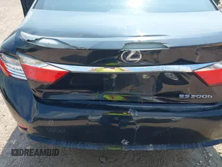 2013 Lexus ES 300h with VIN JTHBW1GG3D2021031, listed as a IAAI auction lot 42668452 with 265,788 mi miles and . Bid and sale history available at DreamBid. Image 17.