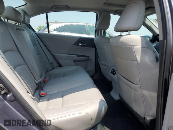 2015 Honda Accord EX-L с VIN 1HGCR2F84FA272843, выставлен на аукционе Copart как лот 61009575 с пробегом 69 566 миль миль и На запчасти • Non repairable. История ставок и продаж доступна на DreamBid. Изображение 10.