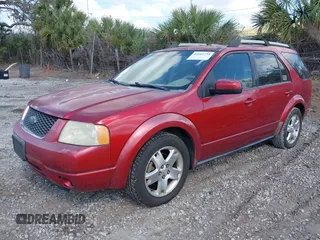 2007 Ford Freestyle Limited with VIN 1FMDK03107GA15529, listed as a IAAI auction lot 41602731 with 268,359 mi miles. Bid and sale history available at carsss.com. Image 2.