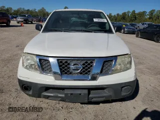 2015 Nissan Frontier SV with VIN 1N6BD0CT1FN748672, listed as a Copart auction lot 71966233 with 174,078 mi miles and Non repairable. Bid and sale history available at DreamBid. Image 5.