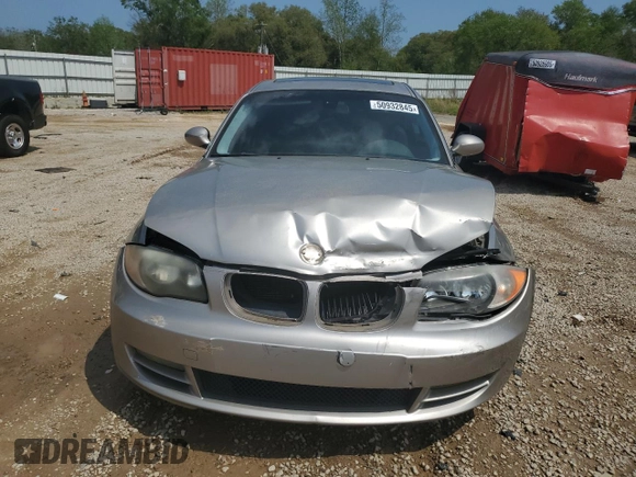 2009 BMW 1 Series 128i with VIN WBAUP935X9VF48421, listed as a Copart auction lot 50932845 with 189,072 mi miles and Salvage title. Bid and sale history available at DreamBid. Image 5.