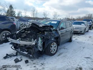 2017 Jeep Cherokee Latitude with VIN 1C4PJMCB6HW639248, listed as a IAAI auction lot 41531578 with 1 mi miles. Bid and sale history available at carsss.com. Image 16.