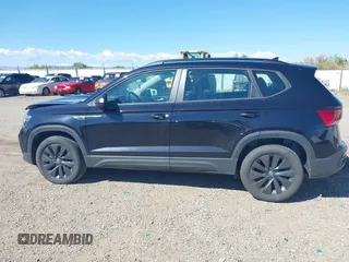 2022 Volkswagen Taos S с VIN 3VVMX7B28NM032236, выставлен на аукционе IAAI как лот 40396478 с пробегом 28 467 миль миль и . История ставок и продаж доступна на DreamBid. Изображение 14.