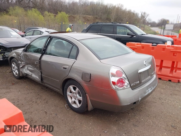 2006 Nissan Altima S with VIN 1N4AL11D76N346017, listed as a IAAI auction lot 42075405 with 114,192 mi miles and . Bid and sale history available at DreamBid. Image 3.