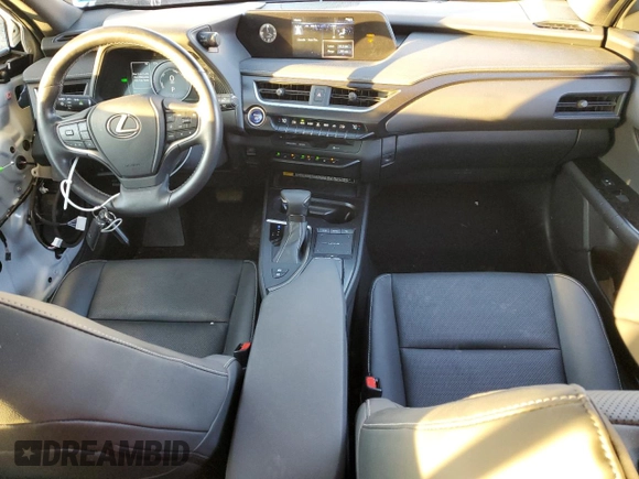 2022 Lexus UX with VIN JTHP9JBH9N2057661, listed as a Copart auction lot 81083394 with 26,443 mi miles and Salvage Title. Bid and sale history available at carsss.com. Image 8.