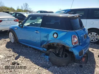 2012 MINI Hardtop S z VIN WMWSV3C54CTY19922, wystawiony jako Copart lot #48222395 z przebiegiem 129 699 mil mil oraz Szkoda całkowita • Salvage title. Historia ofert i sprzedaży dostępna na DreamBid. Obrazek 2.