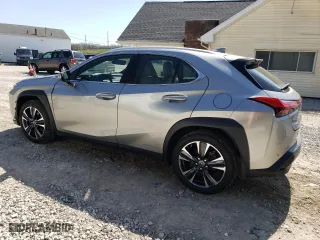 2021 Lexus UX with VIN JTHP9JBH9M2040616, listed as a Copart auction lot 49182703 with 14,339 mi miles. Bid and sale history available at carsss.com. Image 2.