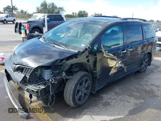 2020 Toyota Sienna SE with VIN 5TDXZ3DC7LS062183, listed as a IAAI auction lot 41791032 with 80,760 mi miles. Bid and sale history available at carsss.com. Image 17.