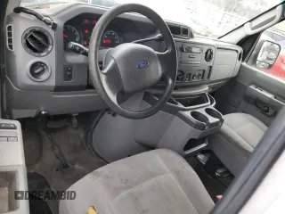 2010 Ford Econoline Passenger XL z VIN 1FBSS3BL2ADA22169, wystawiony jako Copart lot #85009414 z przebiegiem 106 566 mil mil oraz Nie do naprawy • Non repairable. Historia ofert i sprzedaży dostępna na DreamBid. Obrazek 8.