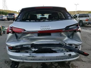 2022 Audi e-tron Premium with VIN WA1AAAGE3NB023738, listed as a Copart auction lot 72651284 with 35,531 mi miles and Salvage Title. Bid and sale history available at DreamBid. Image 6.