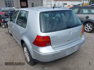 2005 Volkswagen Golf GLS z VIN 9BWGR61J454001608, wystawiony jako IAAI lot #42006934 z przebiegiem 182 075 mil mil oraz . Historia ofert i sprzedaży dostępna na DreamBid. Obrazek 3.