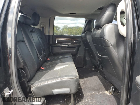 2013 Ram 2500 Laramie z VIN 3C6UR5NL1DG562490, wystawiony jako Copart lot #73021314 z przebiegiem 270 662 mil mil oraz Szkoda całkowita • Salvage title. Historia ofert i sprzedaży dostępna na DreamBid. Obrazek 10.