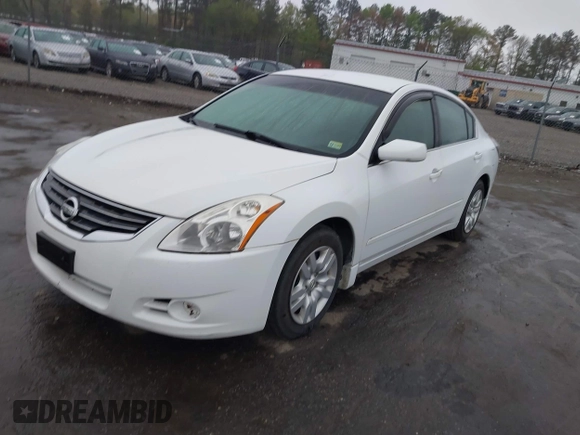 2010 Nissan Altima 2.5 SL with VIN 1N4AL2AP9AC178515, listed as a IAAI auction lot 42022772 with 240,486 mi miles. Bid and sale history available at carsss.com. Image 2.
