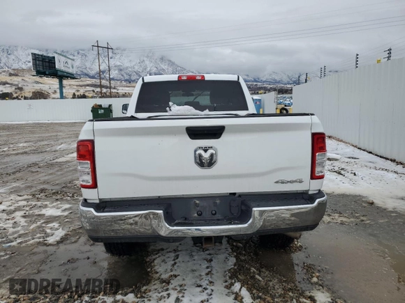 2019 Ram 2500 Tradesman with VIN 3C6UR5CJ5KG551877, listed as a Copart auction lot 43448375 with 76,529 mi miles and Salvage Title. Bid and sale history available at carsss.com. Image 6.