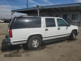 1997 Chevrolet Suburban with VIN 1GNEC16R5VJ301591, listed as a Copart auction lot 75965054 with 213,321 mi miles and Salvage Title. Bid and sale history available at carsss.com. Image 3.