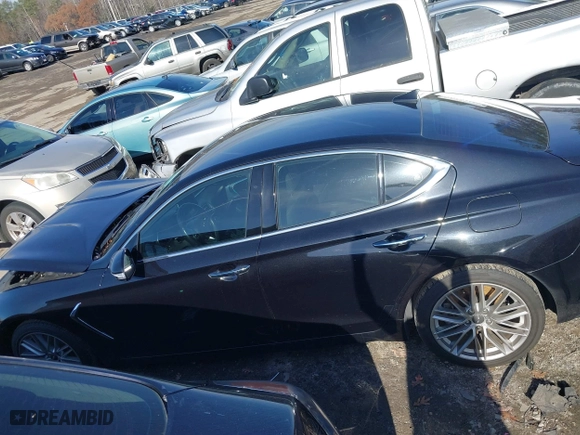 2020 Genesis G70 2.0T with VIN KMTG64LA3LU062290, listed as a IAAI auction lot 41004144 with 68,110 mi miles. Bid and sale history available at carsss.com. Image 15.