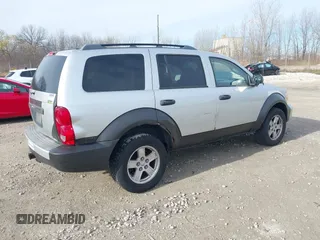 2008 Dodge Durango SLT with VIN 1D8HB48N48F119622, listed as a IAAI auction lot 40880140 with 338,163 mi miles and . Bid and sale history available at DreamBid. Image 4.