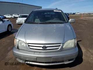 2003 Toyota Sienna LE with VIN 4T3ZF13C03U536285, listed as a Copart auction lot 51961005 with 359,820 mi miles and Salvage Title. Bid and sale history available at carsss.com. Image 5.
