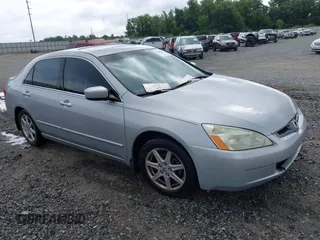 2003 Honda Accord EX z VIN 1HGCM66573A009771, wystawiony jako IAAI lot #42398107 z przebiegiem 247 948 mil mil oraz . Historia ofert i sprzedaży dostępna na DreamBid. Obrazek 1.