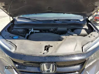 2021 Honda Pilot Special Edition with VIN 5FNYF6H28MB023432, listed as a Copart auction lot 55841035 with 61,203 mi miles and Salvage title. Bid and sale history available at DreamBid. Image 12.