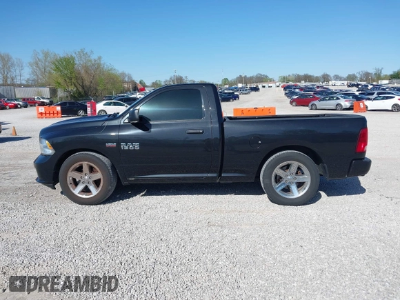 2018 Ram 1500 Express with VIN 3C6JR6AT9JG195381, listed as a IAAI auction lot 41874835 with 60,221 mi miles and . Bid and sale history available at DreamBid. Image 14.