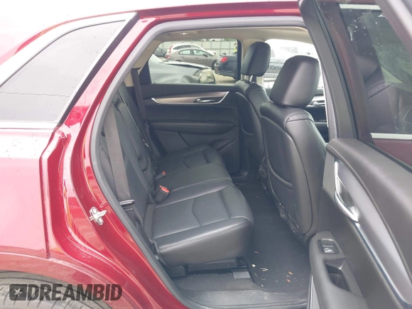 2018 Cadillac XT5 Premium Luxury FWD with VIN 1GYKNERS4JZ105398, listed as a IAAI auction lot 42298550 with 56,904 mi miles and . Bid and sale history available at DreamBid. Image 8.