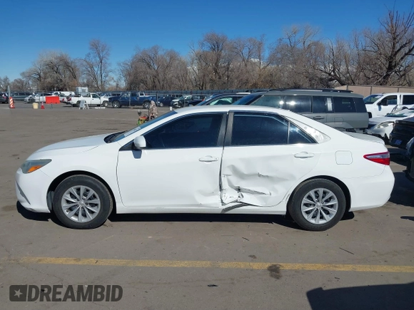 2015 Toyota Camry XLE with VIN 4T4BF1FK7FR465495, listed as a IAAI auction lot 41684622 with 126,543 mi miles and . Bid and sale history available at carsss.com. Image 13.