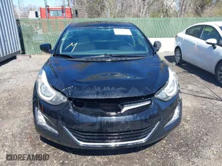 2016 Hyundai Elantra SE with VIN KMHDH4AE6GU487781, listed as a IAAI auction lot 41888778 with 184,289 mi miles. Bid and sale history available at carsss.com. Image 12.